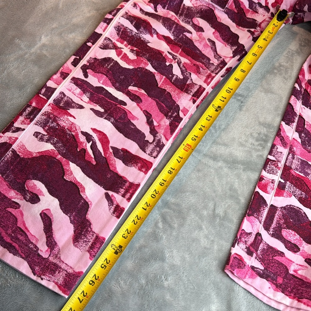Rare NWOT Big Bud Press Walk Of Fame Paint Stamped Camo Work Pants Pink … - Picture 14 of 14